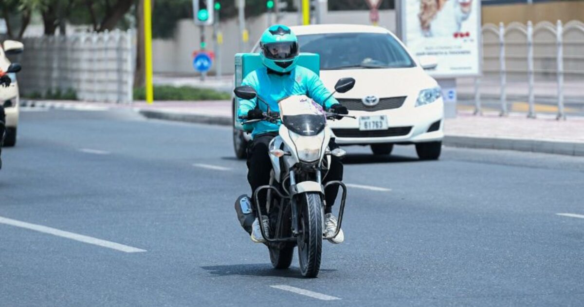 Sharjah bans delivery riders on fast lanes from November 1