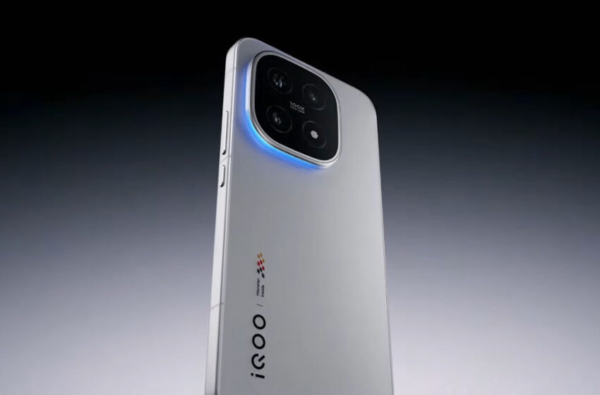  ഗെയിമിങ് പ്രേമികളേ ഇതിലേ…; കരുത്തുറ്റ പ്രോസസറും അതിവേഗ ചാര്‍ജിങ്ങുമായി iQOO 15 ഇന്ത്യന്‍ വിപണിയില്‍