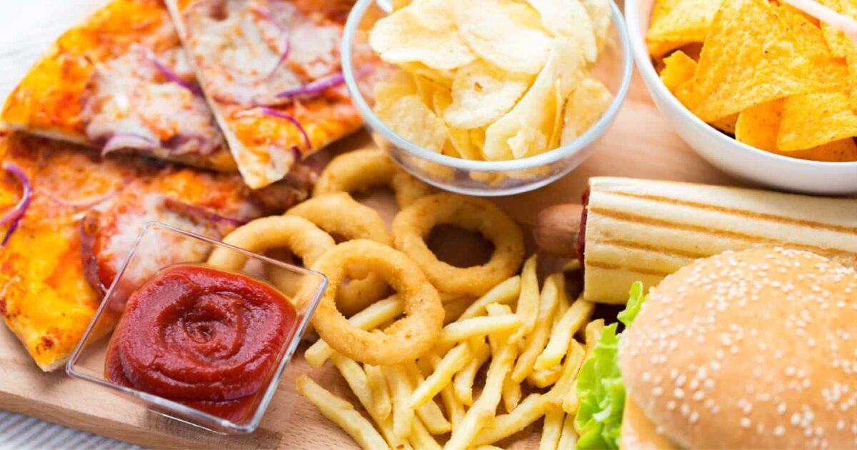  ക്യാൻസറിനെ ക്ഷണിച്ചുവരുത്തും ഈ 5 വിഭവങ്ങള്‍; സൂക്ഷിക്കണം അക്രിലമൈഡിനെ