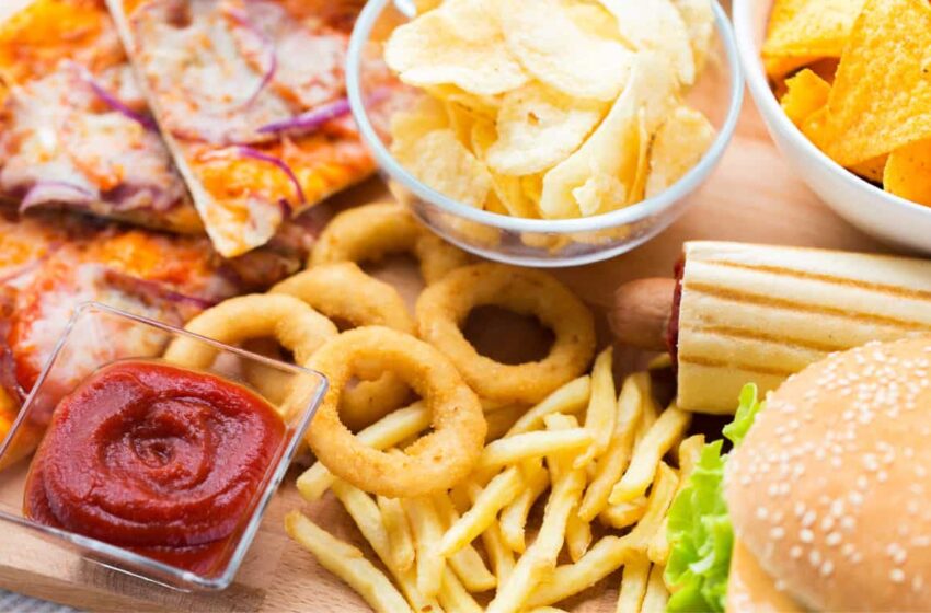  ക്യാൻസറിനെ ക്ഷണിച്ചുവരുത്തും ഈ 5 വിഭവങ്ങള്‍; സൂക്ഷിക്കണം അക്രിലമൈഡിനെ