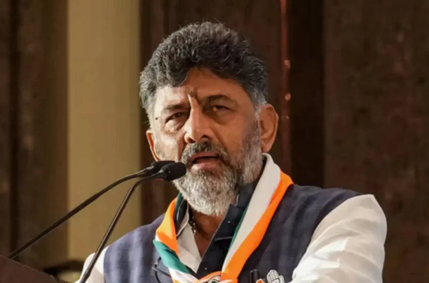  കര്‍ണാടകയില്‍ തദ്ദേശ തെരഞ്ഞെടുപ്പ് ബാലറ്റ് പേപ്പറില്‍ നടത്തുമെന്ന് DK ശിവകുമാര്‍; വോട്ട് കൊള്ളയ്‌ക്കെതിരെ 1.12 കോടി ഒപ്പ് ശേഖരിച്ച് കോണ്‍ഗ്രസ്