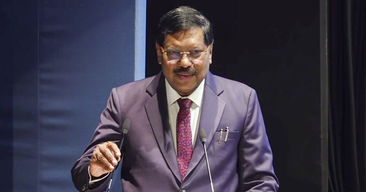  ‘നിരപരാധികളുടെ വീടുകള്‍ തകര്‍ക്കുന്നതെന്തിന്? ഇരകള്‍ക്ക് സര്‍ക്കാര്‍ ചെലവില്‍ പുനര്‍നിര്‍മിച്ചുകൊടുക്കണം’-ബുള്‍ഡോസര്‍ രാജിനെതിരെ വീണ്ടും ജസ്റ്റിസ് ബി.ആര്‍ ഗവായ്