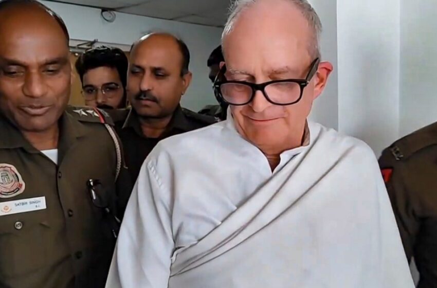  കോൺഗ്രസ് നേതാക്കൾക്കെതിരെ മൊഴി നൽകാൻ CBI സമ്മർദം നേരിട്ട ബ്രിട്ടീഷ് പൗരൻ; 7 വർഷമായി വിചാരണയില്ലാതെ തടവറയിൽ; ക്രിസ്റ്റ്യൻ മൈക്കിളിനെ മോചിപ്പിക്കാൻ സമ്മർദവുമായി ബ്രിട്ടൻ