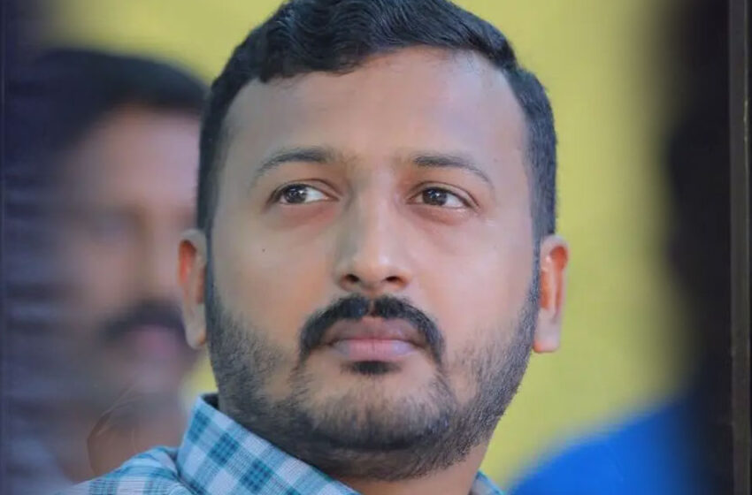  ലൈംഗിക പീഡന പരാതിയിൽ മുൻകൂർ ജാമ്യഹരജി നൽകി രാഹുൽ മാങ്കൂട്ടത്തിൽ; ഒളിവിലെന്ന് പോലീസ്