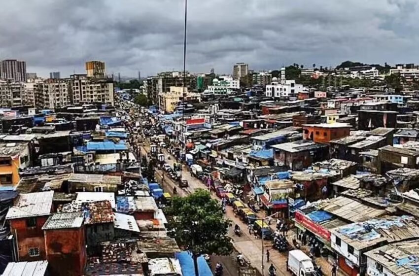  ‘ധാരാവിയിലെ 70,000 വോട്ടർമാരെ കൂട്ടത്തോടെ വിദൂര വാർഡുകളിലേക്ക് മാറ്റി’; മഹാരാഷ്ട്രയിലും തെര. കമ്മീഷനെതിരെ കോൺഗ്രസ്