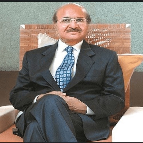  വീടിന്‍റെ ഷെഡില്‍ നിന്നു തുടക്കം, സൈക്കിളില്‍ വീടുതോറും കയറിയിറങ്ങി കച്ചവടം; ‘വാഷിങ് പൗഡര്‍ നിര്‍മ’ ശതകോടികള്‍ ആസ്തിയുള്ള ബ്രാന്‍ഡായത് ഇങ്ങനെ