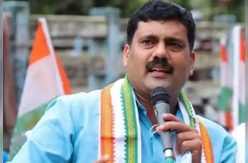  കണ്ണൂർ കോർപറേഷനിൽ യുഡിഎഫ് സ്ഥാനാർത്ഥികളെ പ്രഖ്യാപിച്ചു ; അങ്കം കുറിക്കാൻ റിജിൽ മാക്കുറ്റിയും