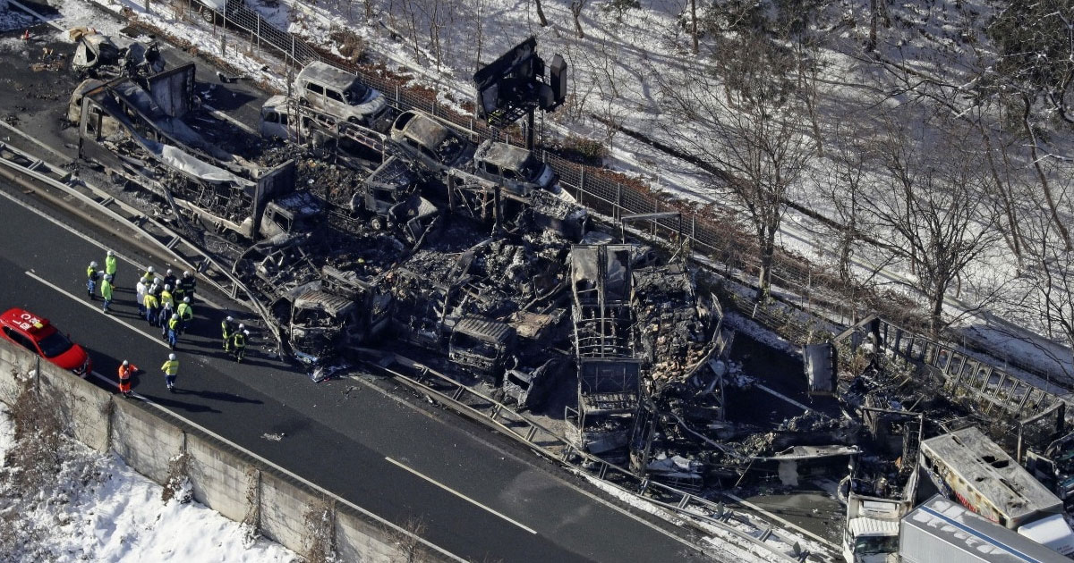  ഒന്നിനു പിറകെ ഒന്നായി കൂട്ടിയിടിച്ച് കത്തിയമര്‍ന്നത് 67 വാഹനങ്ങള്‍! ദേശീയപാതാ ദുരന്തത്തില്‍ നടുങ്ങി ജപ്പാന്‍