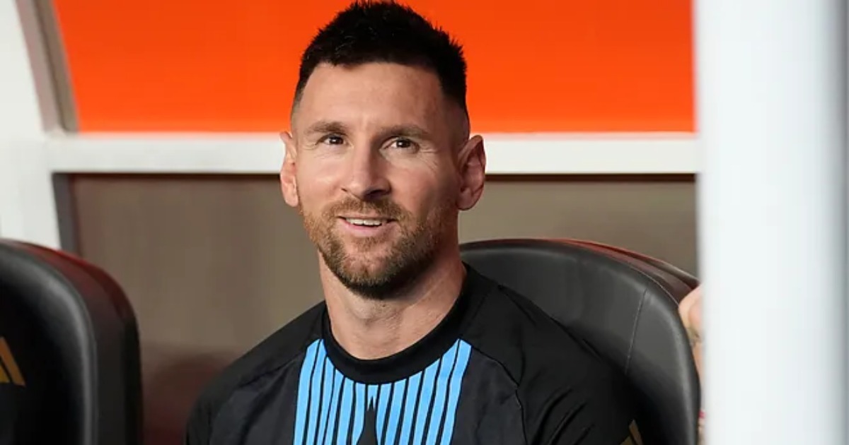  എതിരാളികളെ വിറപ്പിച്ച മെസിയുടെ വട്ടപ്പേര് കേട്ടിട്ടുണ്ടോ? റൊസാരിയോയിലെ മെസ്സിയുടെ പഴയ കഥ വെളിപ്പെടുത്തി മുന്‍ സഹതാരം