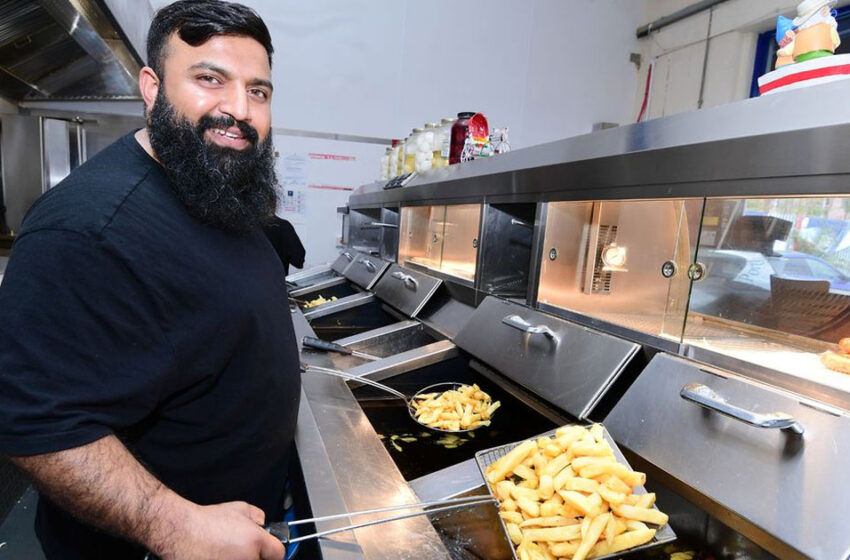  ക്രിസ്മസ് ദിനത്തില്‍ കടകള്‍ തുറന്നിട്ടു; ആയിരങ്ങള്‍ക്ക് സൗജന്യമായി അന്നമൂട്ടി യുകെയിലെ മുസ്‌ലിം വ്യാപാരികള്‍