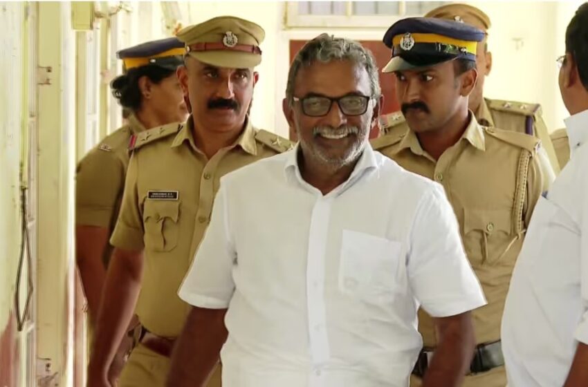  ശബരിമല സ്വർണക്കൊള്ള: എ പത്മകുമാറിനെതിരെ കുരുക്ക് മുറുകുന്നു ദ്വാരപാലക ശിൽപപാളി കേസിലും പ്രതിചേര്‍ത്തു