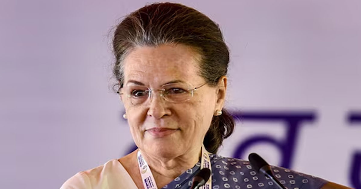 പൗരത്വം ലഭിക്കും മുൻപേ വോട്ടർ പട്ടികയിൽ പേരെന്ന് ആരോപിച്ച് ഹരജി; സോണിയാ ഗാന്ധിക്ക് ഡൽഹി കോടതിയുടെ നോട്ടീസ് | Delhi court issues notice to Sonia Gandhi on challenge to alleged electoral roll entry before Indian citizenship