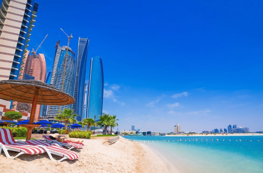  പുതുവത്സരാഘോഷം:ദുബൈയില്‍ ഈ ബീച്ചുകളിലേക്ക് ബാച്ച്ലേഴ്സിന് നോ എന്‍ട്രി! കുടുംബങ്ങള്‍ക്ക് മാത്രമായി 4 ബീച്ചുകള്‍