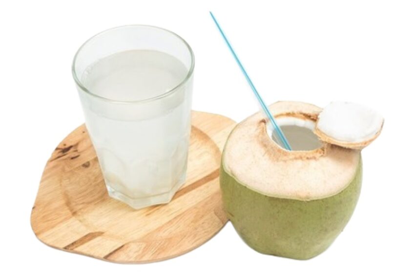  കരിക്കിൻ വെള്ളം അമൃതാണ്, പക്ഷേ, ഈ രോഗമുള്ളവര്‍ സൂക്ഷിക്കണം! അറിഞ്ഞിരിക്കണം, ഈ അപകടസാധ്യതകൾ