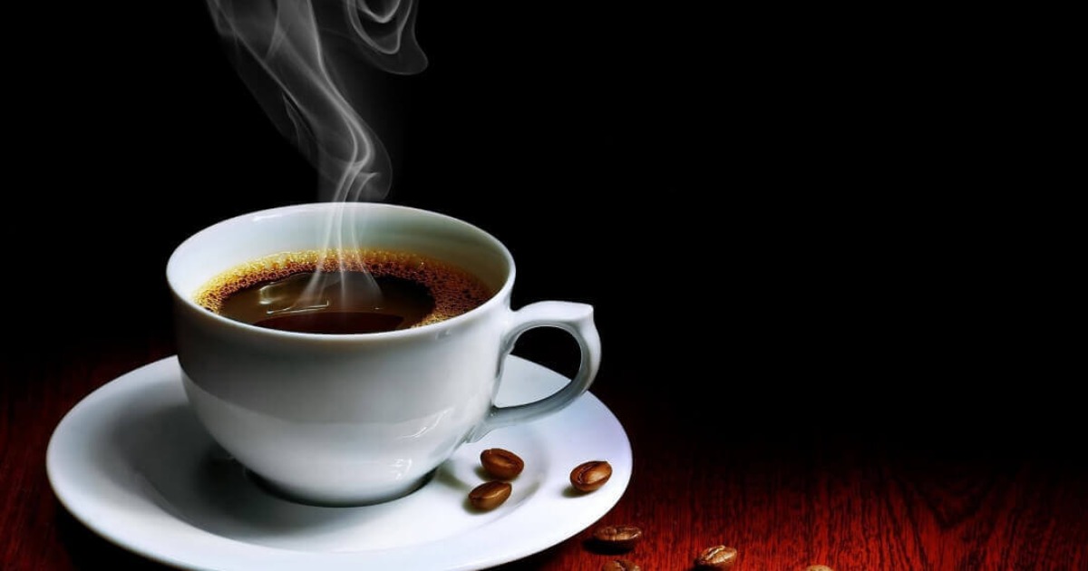 ദിവസവും കട്ടൻ കാപ്പി ശീലമുണ്ടോ; ഇക്കാര്യങ്ങൾ ശ്രദ്ധിക്കുക!