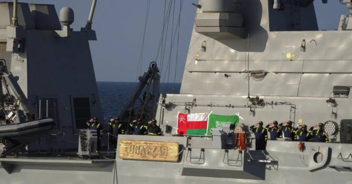  സൗദി-ഒമാൻ നാവിക സേനകളുടെ സംയുക്ത മിസൈൽ പരിശീലനം ആരംഭിച്ചു