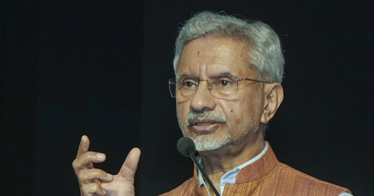 Terrorism and cooperation cannot go together; any defensive measure will be taken to protect the people of the country," S. Jaishankar warns Pakistan’ഭീകരതയും സഹകരണവും ഒരുമിച്ച് പോകില്ല; രാജ്യത്തെ ജനങ്ങളെ സംരക്ഷിക്കാൻ ഏത് പ്രതിരോധ നടപടിയും സ്വീകരിക്കും’ പാകിസ്ഥാന് മുന്നറിയിപ്പുമായി എസ്. ജയശങ്കർ