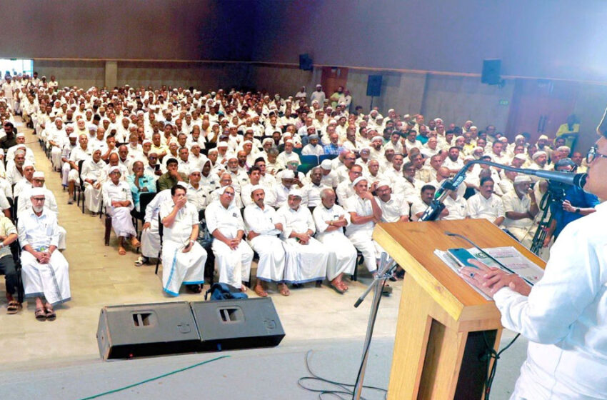  100 മതപണ്ഡിതർക്ക് തണലൊരുക്കി ‘സകൻ 100’; പ്രൗഢമായി എസ്എംഎഫ് ഭവന പദ്ധതി സമർപ്പണം