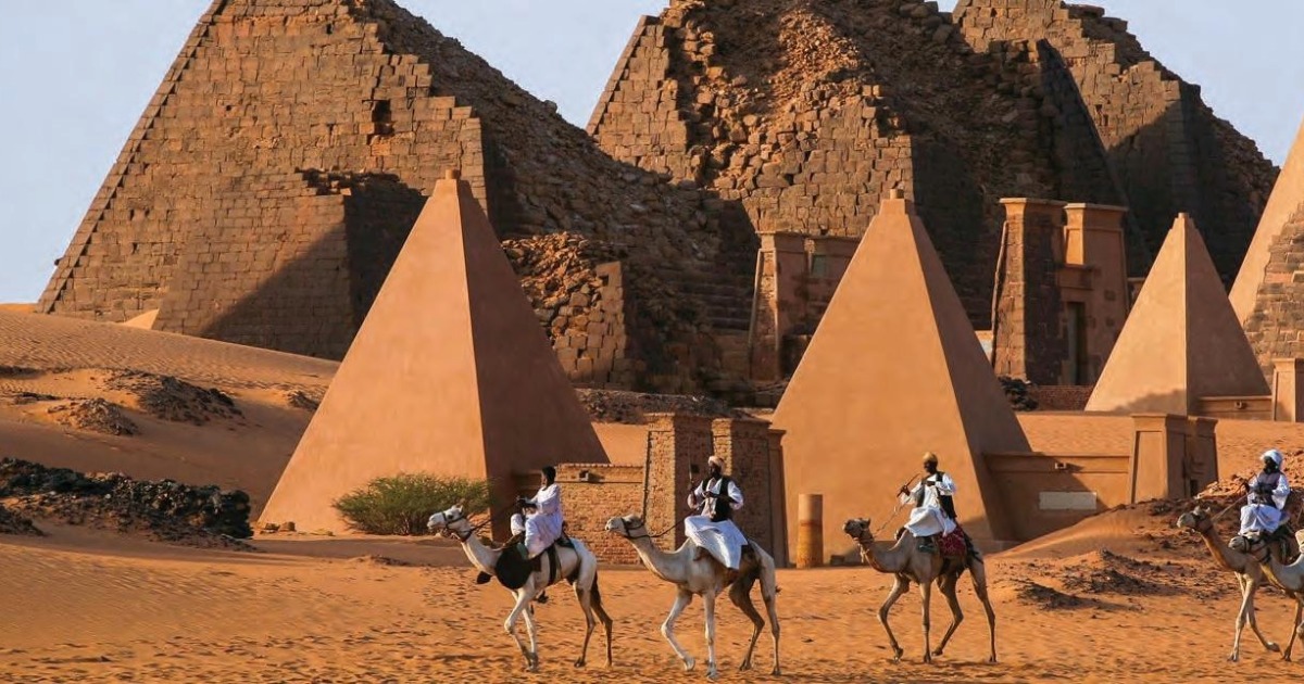 ലോകത്ത്ഏറ്റവും കൂടുതൽ പിരമിഡുകളുള്ള രാജ്യം ഈജിപ്ത് അല്ല! ഫറോവമാരെ വെല്ലുവിളിച്ച 'കുഷ്' രാജാക്കന്മാരുടെ ചരിത്രംThe World’s Real Pyramid Capital Isn’t Egypt!