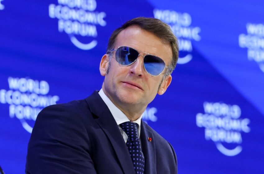  മാക്രോണിന്റെ ‘ടോപ്പ് ഗൺ’ ലുക്ക് വൈറൽ; ഫ്രഞ്ച് കണ്ണട നിർമ്മാതാക്കൾക്ക് ലോട്ടറി, മൂല്യത്തിൽ വൻ കുതിപ്പ്