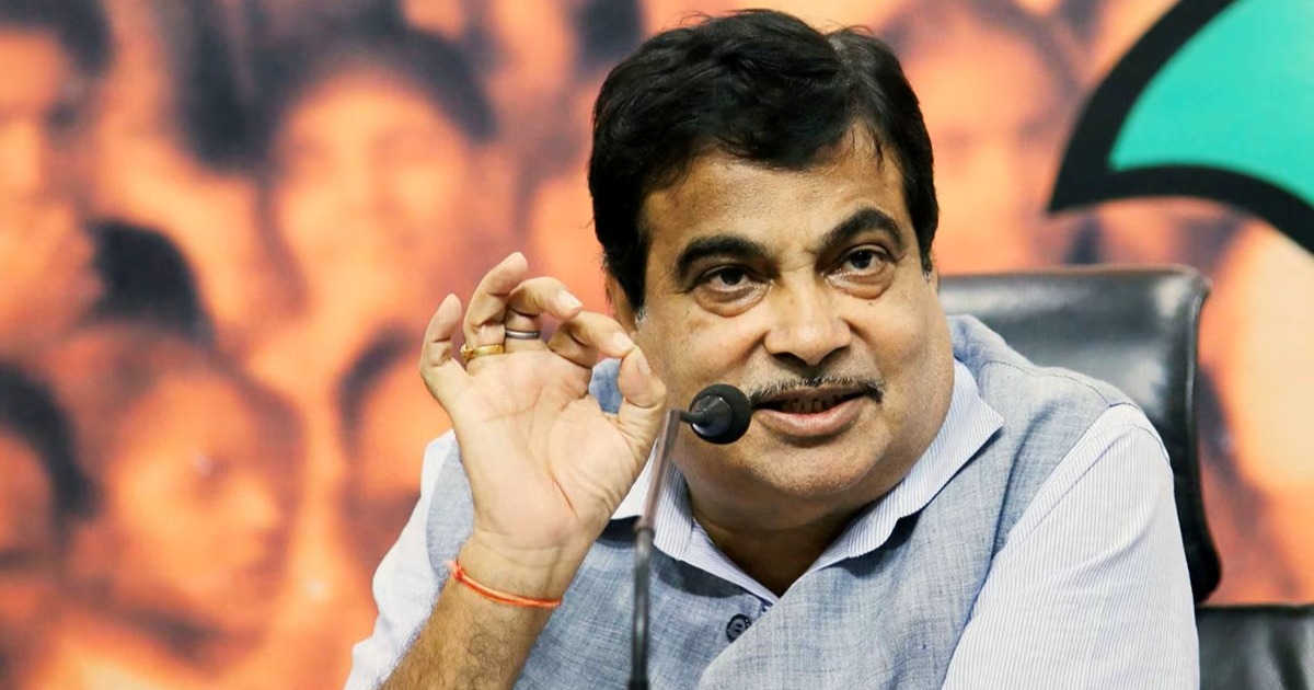 അപകടത്തിൽപ്പെട്ടാൽ പണമില്ലെന്ന് പേടിക്കേണ്ട! 1.5 ലക്ഷം രൂപ വരെ സൗജന്യ ചികിത്സ ജീവൻ രക്ഷിക്കാൻ കേന്ദ്രത്തിന്റെ കൈത്താങ്ങ്Accident Victims to Get ₹1.5 Lakh Free Treatment: Central Gov't Steps In