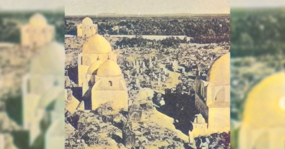 മദീനയ്ക്ക് ചുറ്റും കോട്ടമതിലുകള്‍, പച്ചപ്പണിഞ്ഞ് റൗദാ ശരീഫ്, ജന്നത്തുല്‍ ബഖീഇല്‍ ഇന്ത്യന്‍ കൈയൊപ്പുള്ള താഴികക്കുടങ്ങള്‍; മദീനയുടെ അപൂര്‍വ ചിത്രങ്ങള്‍ | Fortified Walls, Green Rawda, and Indian-Style Domes in Jannat al-Baqi: Rare Photos of Ottoman era Madina Unveiled