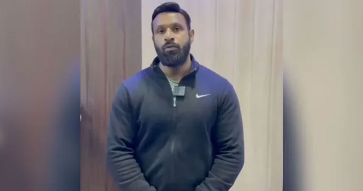 'മുഹമ്മദ് ദീപക്കി'നെ വധിക്കുന്നവർക്ക് 2 ലക്ഷം രൂപ പാരിതോഷികം; ഭീഷണി മുഴക്കി യുവാവ്, കേസ് | Rs 2 Lakh Bounty to Kill 'Mohammad Deepak': Police Book Man for Threatening Kotdwar Hero