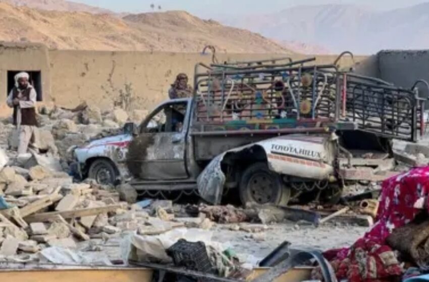  അഫ്ഗാൻ്റെ വൻ തിരിച്ചടി; 55 പാക് സൈനികരെ കൊലപ്പെടുത്തി, 15 സൈനിക ഔട്ട്പോസ്റ്റുകൾ നിയന്ത്രണത്തിലാക്കി, യുദ്ധം പ്രഖ്യാപിച്ച് പാകിസ്താൻ