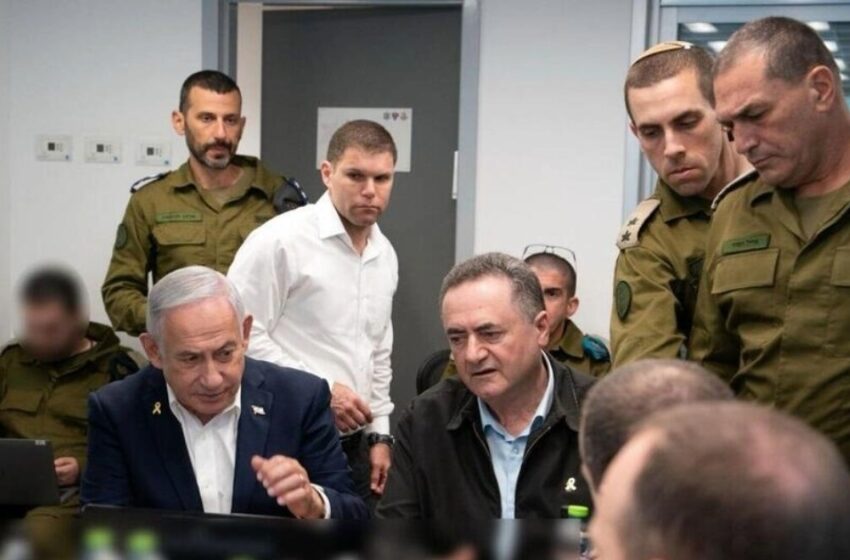  ഇറാനിലെ മിന്നലാക്രമണത്തിന് പിന്നാലെ ഇസ്രയേലിൽ അടിയന്തരാവസ്ഥ; രാജ്യത്തുടനീളം അപായ സൈറണുകൾ, ജനങ്ങളോട് ബങ്കറുകളിലേക്ക് മാറാൻ നിർദേശം