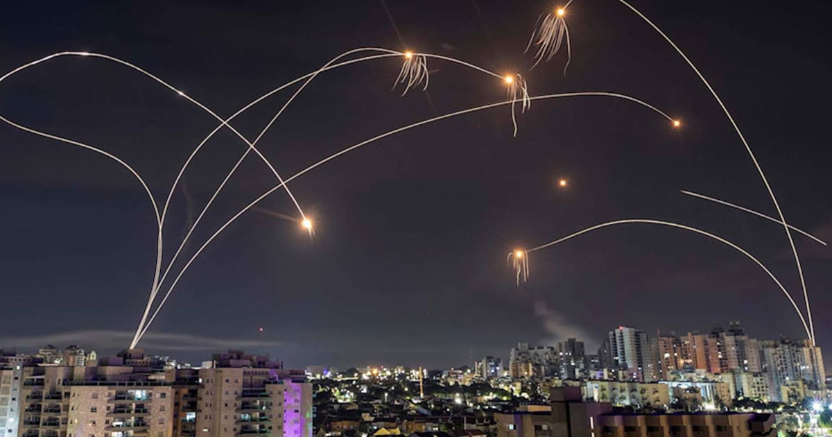  ആക്രമണം ഭയന്ന് ഇസ്രയേൽ; ഇറാൻ മിസൈലുകൾ പതിക്കുന്നത് അനുകരിച്ച് മോക്ക്ഡ്രില്ലുമായി ഐഡിഎഫ്