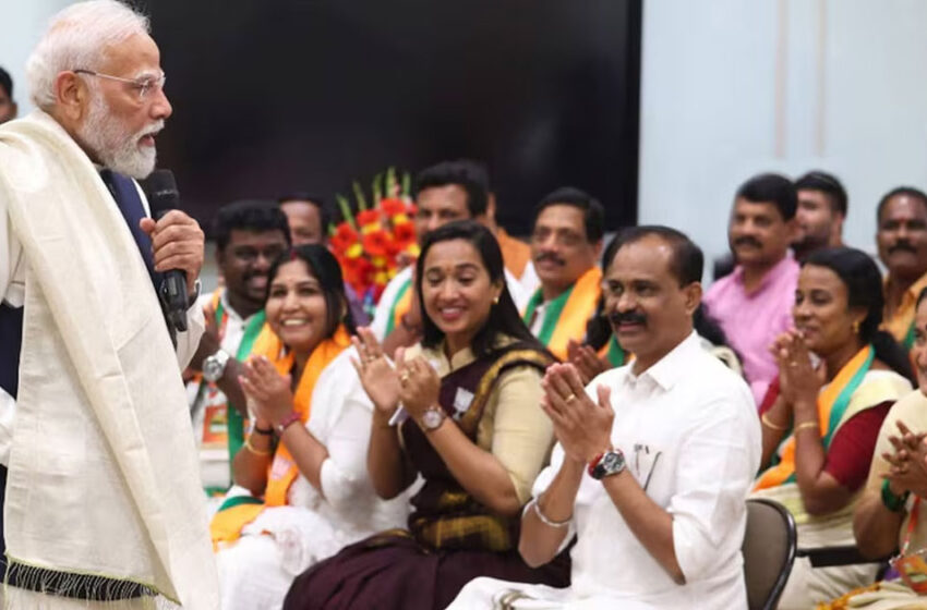  ‘തിരുവനന്തപുരത്തെ വിജയം ചെറുതല്ല, ജനവിശ്വാസം കാത്ത് മുന്നോട്ടുപോകണം’; ബിജെപി കൗൺസിലർമാരുമായി കൂടിക്കാഴ്ച നടത്തി മോദി