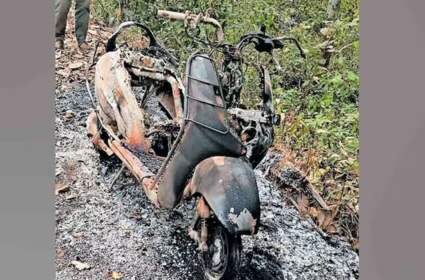  ‘പ്രതി’ വീട്ടിൽത്തന്നെ! സ്‌കൂട്ടർ കത്തിച്ചത് ഉടമ; പയ്യന്നൂരിൽ പരാതിക്കാരൻ സിസിടിവിയിൽ കുടുങ്ങി