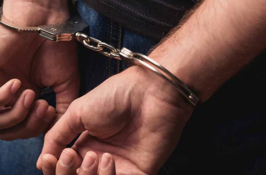  വിമാനം വഴി 23 കോടിയുടെ ഹൈഡ്രോ കഞ്ചാവ് കടത്ത്; ഐടി ജീവനക്കാരായ 6 മലയാളി യുവാക്കൾ അറസ്റ്റിൽ