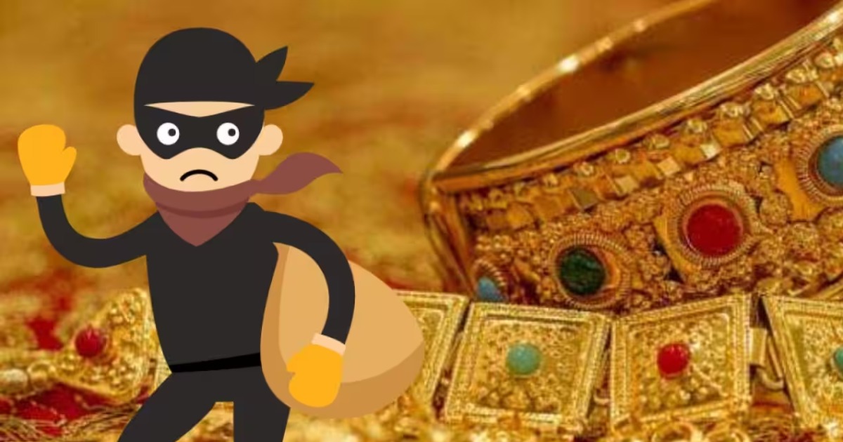 കണ്ണില്ലാത്ത ക്രൂരത; ഗൃഹനാഥൻ മരിച്ച വീട്ടിൽ രാത്രി കവർച്ച, ഉറങ്ങിക്കിടന്ന സ്ത്രീയുടെ സ്വർണ്ണവള മുറിച്ചെടുത്തുNight robbery at the house of the deceased