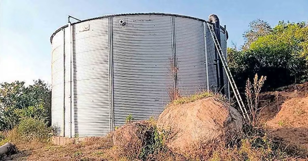  സൗജന്യമായി വെള്ളം നൽകുമെന്ന് മന്ത്രി റോഷി അഗസ്റ്റിൻ; വന്നത് 29,200 രൂപയുടെ ബിൽ