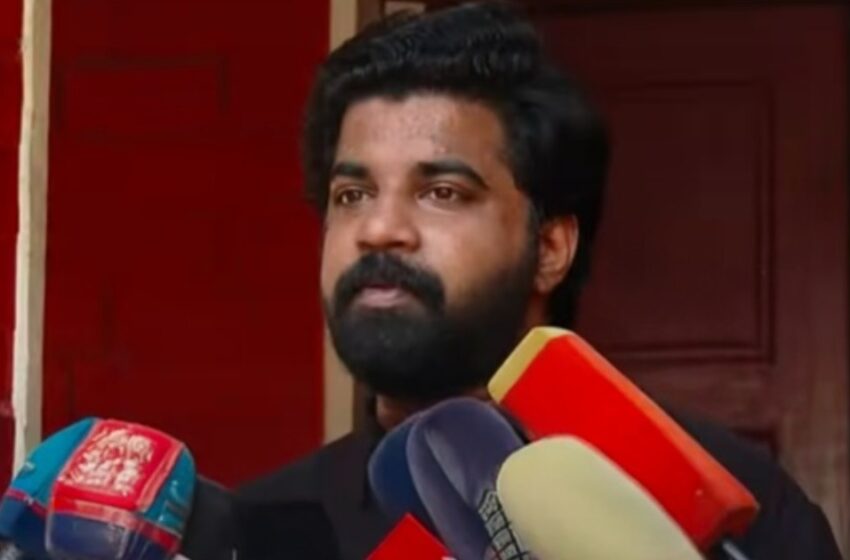  ‘എറണാകുളത്തുള്ള ആളാണ്, തീർത്തു കളയും’; മുൻ എസ്എഫ്ഐ നേതാവിനെ ഫോണിൽ വിളിച്ച് ഭീഷണിപ്പെടുത്തി ആർഷോ