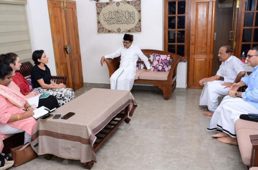  ഓസ്‌ട്രേലിയൻ കോൺസൽ ജനറൽ സാദിഖലി ശിഹാബ് തങ്ങളുമായി കൂടിക്കാഴ്ച നടത്തി