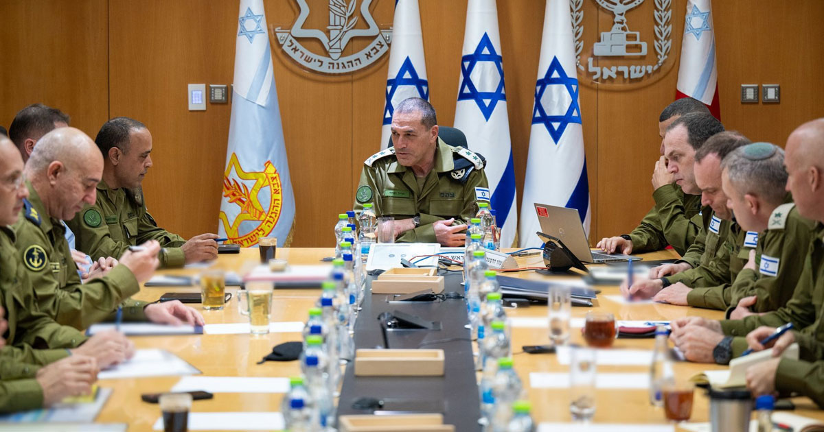 'ഇറാൻ ഭരണകൂടത്തെ അട്ടിമറിക്കൽ ലക്ഷ്യമല്ല'; മലക്കം മറിഞ്ഞ് ഇസ്രയേൽ സൈന്യം | IDF Clarifies War Goals: Toppling Iranian Regime Not a Direct Military Objective