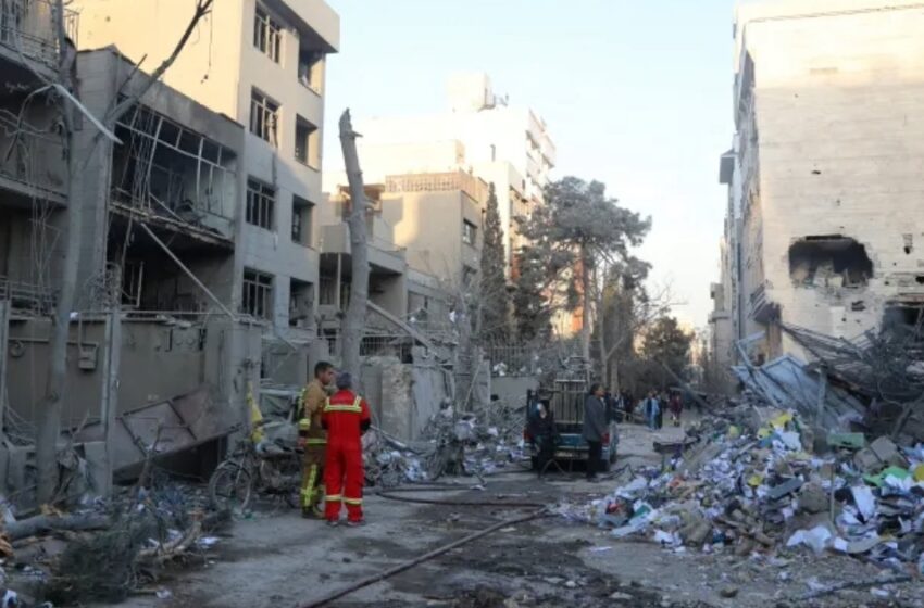  ഇറാൻ വിപ്ലവ ഗാർഡിന്റെ കമാൻഡ് സെൻറർ തകർത്തെന്ന് യുഎസ്; തെഹ്‌റാനിൽ ശക്തമായ ആക്രമണം തുടരുന്നു