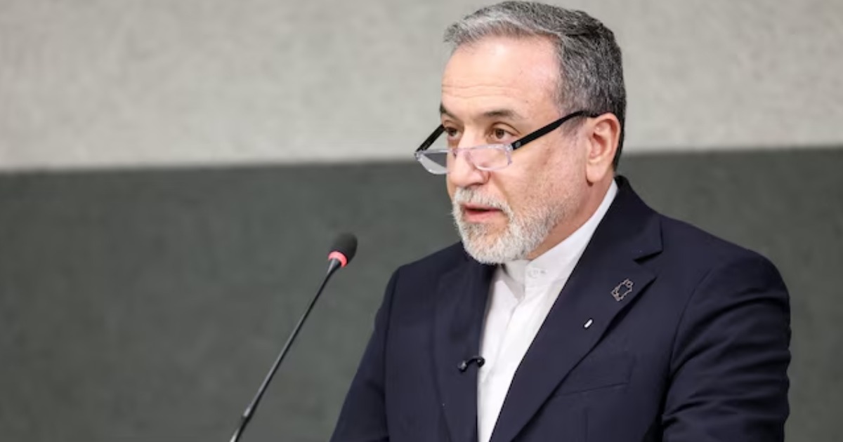 'ഞങ്ങൾ അവർക്കായി കാത്തിരിക്കുകയാണ്'; അമേരിക്കൻ കരസേനയ്ക്ക് വൻ ദുരന്തം നേരിടേണ്ടി വരുമെന്ന് ഇറാൻIran warns US of "disaster" if ground attack occurs