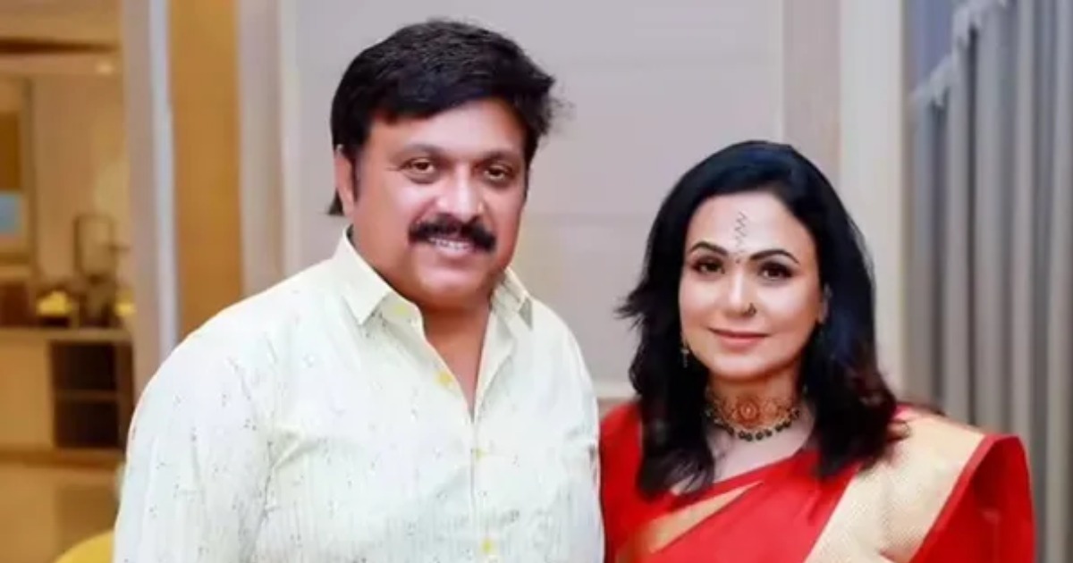 മന്ത്രിപത്‌നിക്ക് സർക്കാർ വക വഴിവിട്ട കരാർ; ഓർഡറുകൾ കിട്ടിയത് ഗണേഷ് മന്ത്രിയായ ശേഷം, മിൽമയുമായും കേരഫെഡുമായും ലക്ഷങ്ങളുടെ ഇടപാട്Minister’s Wife’s Company Under Scrutiny Over Lakhs of Govt Trade Deals