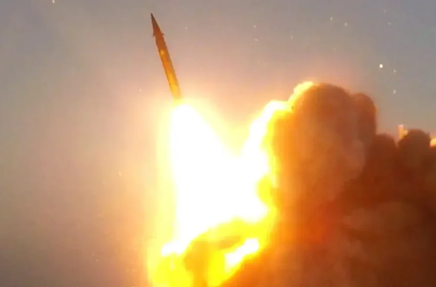  റഡാറുകൾക്ക് പിടികൊടുക്കില്ല, പ്രതിരോധം അസാധ്യം; ഇറാന്‍ ഇനിയും പുറത്തെടുക്കാത്ത ‘മിസൈല്‍ ഭീകരന്മാര്‍’