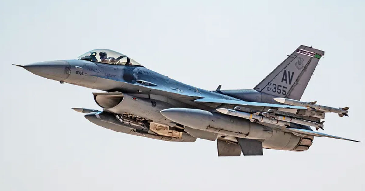 സ്പെയിനിനു പിന്നാലെ യുഎസ് ബോംബർ വിമാനങ്ങളെ വിലക്കി ഇറ്റലിയും; വ്യോമതാവളത്തിൽ പ്രവേശനം നിഷേധിച്ചു | Italy Joins Spain in Banning US Bombers; Denies Access to Sigonella Base Amid Iran Conflict