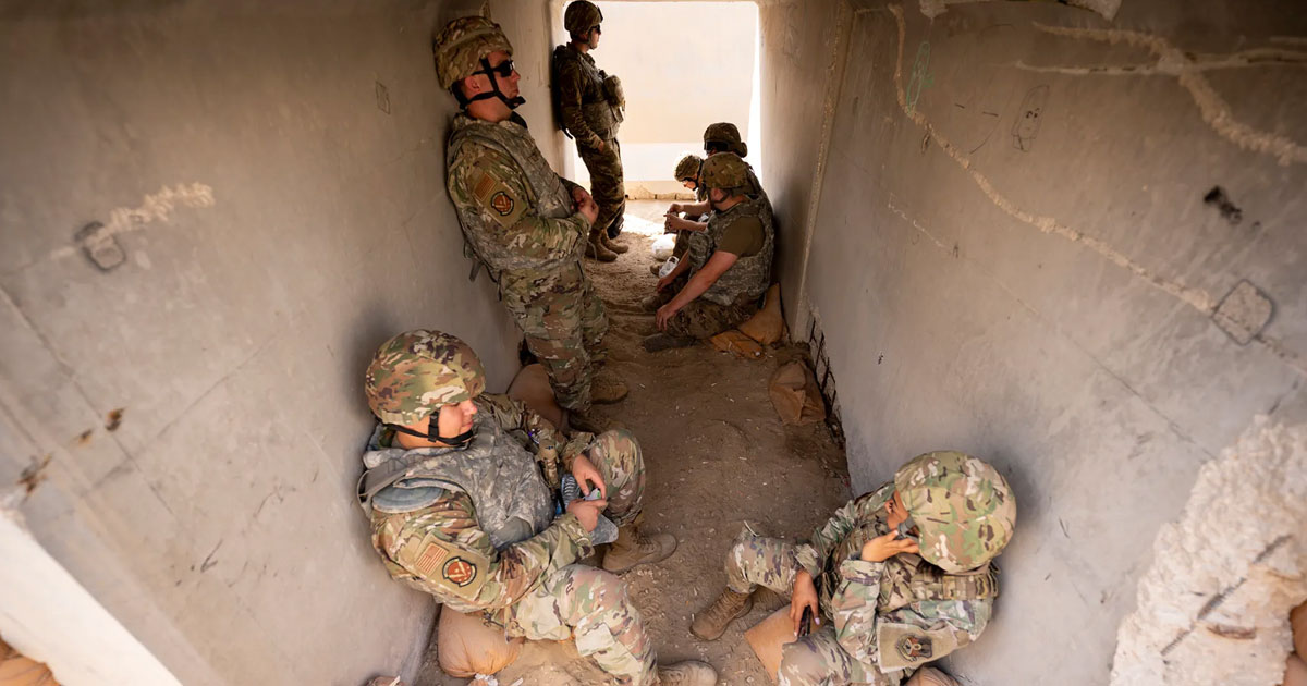 റെഡിമെയ്ഡ് ബങ്കറുകൾക്കായി ടെൻഡർ ക്ഷണിച്ച് പെന്റഗൺ; പശ്ചിമേഷ്യയിലെ സൈനികരെ രക്ഷിക്കാൻ യുദ്ധകാലാടിസ്ഥാനത്തിൽ നീക്കം | US Issues Urgent Contract for Reinforced Bunkers in Middle East as Iranian Strikes Escalate