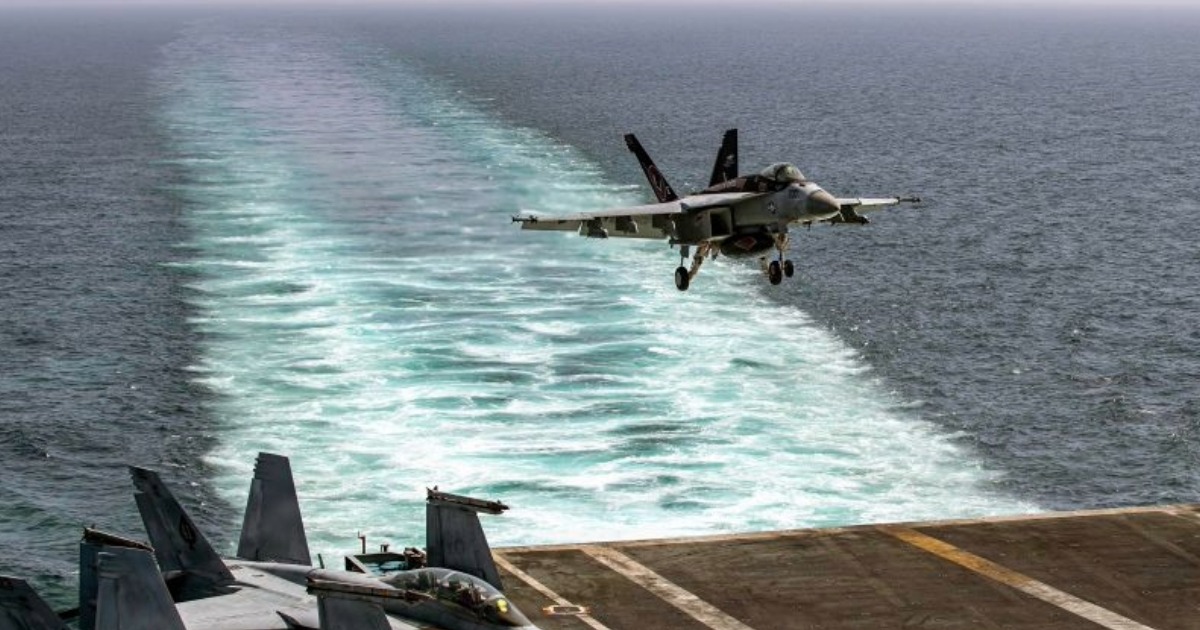 'ഓപ്പറേഷൻ എപ്പിക് ഫ്യൂറി': ഇറാനെ വിറപ്പിക്കാൻ അമേരിക്കയുടെ 'ഹൈടെക്' പടയൊരുക്കംUS Deploys High-Tech Arsenal Against Iran