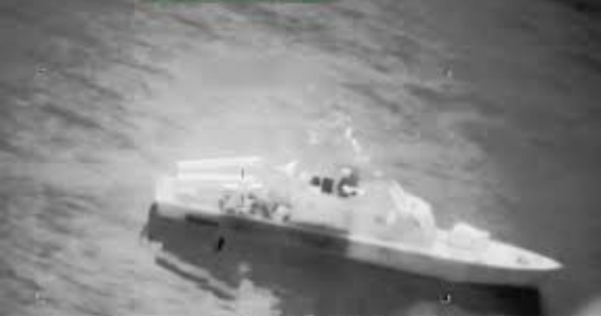  യുദ്ധം കടുക്കുന്നു: ഹോർമുസ് കടലിടുക്കിൽ 16 ഇറാനിയൻ മൈൻ നിക്ഷേപ ബോട്ടുകൾ തകർത്ത് യുഎസ്