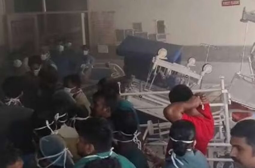  തിരുവനന്തപുരം മെഡിക്കൽ കോളജിൽ തീപിടിത്തം; ഐസിയുവിൽ നിന്ന് രോഗികളെ അടിയന്തരമായി ഒഴിപ്പിച്ചു