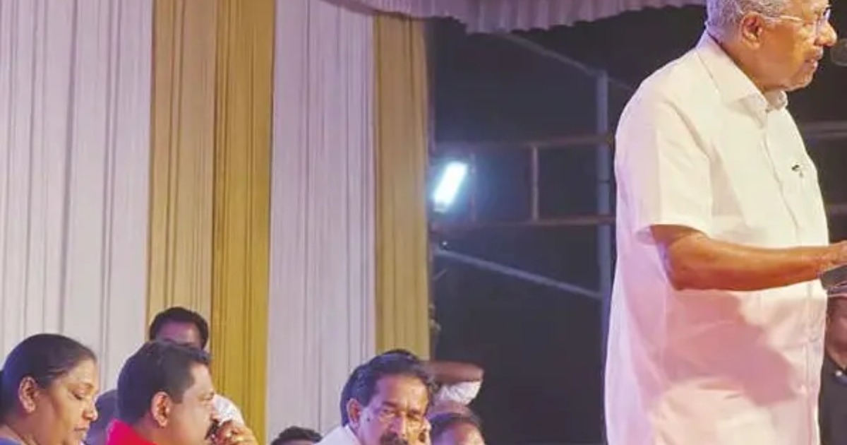 ‘കൂടുതൽ ഒച്ചവെച്ചാൽ പ്രസംഗം നിർത്തും’; പ്രവർത്തകരെ ശാസിച്ച് മുഖ്യമന്ത്രി