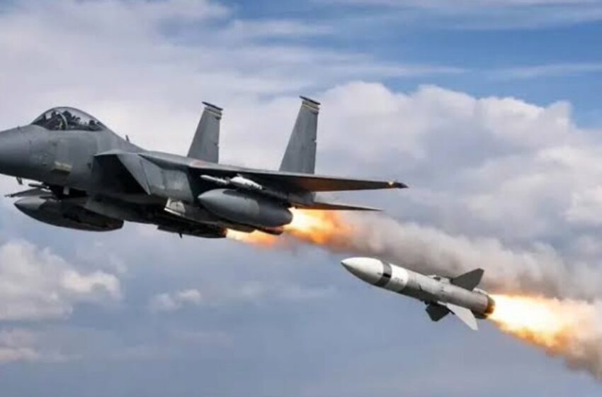  അമേരിക്കൻ എഫ്-18 യുദ്ധവിമാനവും ഇറാൻ വെടിവെച്ചിട്ടു? ആക്രമണത്തിന്റെ ദൃശ്യങ്ങൾ പുറത്തുവിട്ടു