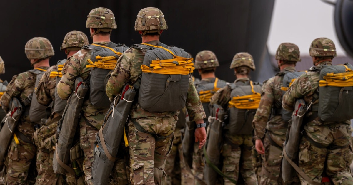 ഇറാനിൽ കരസേനാ നീക്കത്തിന് അമേരിക്കയുടെ പദ്ധതി? ഹോർമുസ് കടലിടുക്കും ഖാർഗ് ദ്വീപ്പും ലക്ഷ്യംUS Eyes Ground Operations in Iran